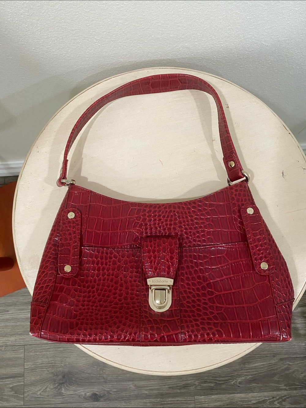 Liz Claiborne Red Croc-Embossed Shoulder Bag with Front Clasp